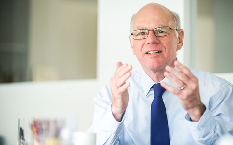 Norbert Lammert im Senioren Ratgeber: Mit Gelassenheit und einem freundlichen Wort wächst die Akzeptanz für Entscheidungen - Foto: presseportal.de