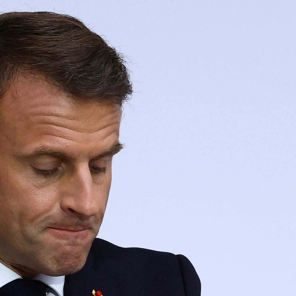 Macron findet, der Regierungsauftrag der Wählerinnen und Wähler ging nicht nur an das linke Lager. (Archivbild) - Foto: Stephanie Lecocq/Reuters Pool/AP