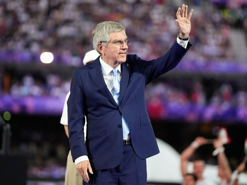 Bach tritt im kommenden Jahr als IOC-Präsident ab. - Foto: Natacha Pisarenko/AP/dpa