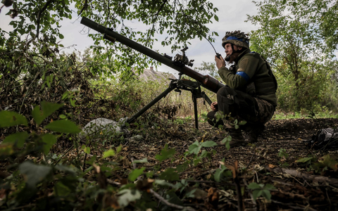 Russland setzt Angriffe in der Ostukraine fort. (Archivbild) - Foto: Oleg Petrasiuk/Press service of 24 Mechanised brigade/AP/dpa