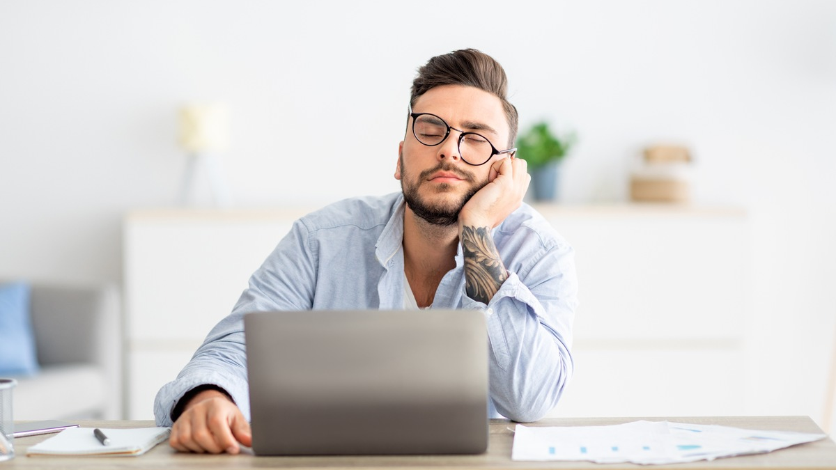 Grüße aus dem Sommerloch / wann Minusstunden problematisch werden - Foto: presseportal.de