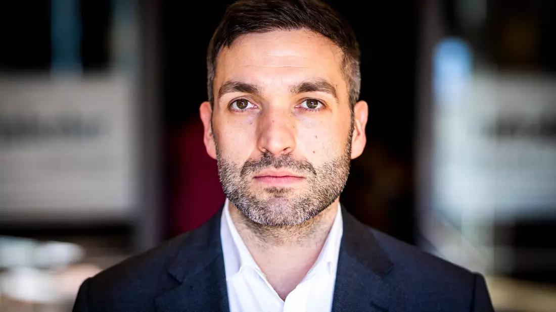 Der stellvertretende FDP-Fraktionsvorsitzende, Konstantin Kuhle, hält nichts von einer erneuten Reform des Waffenrechts. (Archivbild) - Bild: Moritz Frankenberg/dpa