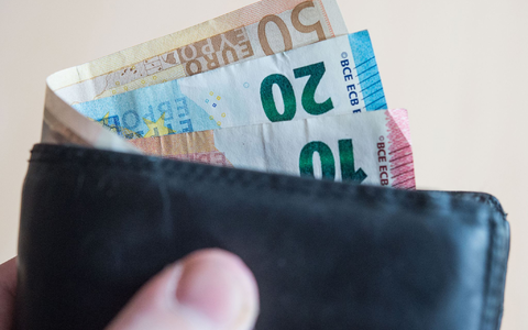 Eine Kürzung des Bürgergeldes ist rechtlich nicht möglich. (Archivbild) - Foto: Lino Mirgeler/dpa