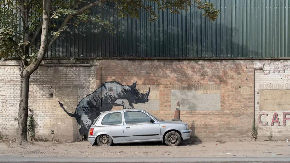 Es ist der achte Tag in Folge mit einem Banksy-Tier. - Bild: Banksy/PA Wire/dpa