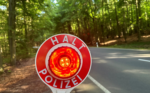 POL-HI: Geschwindigkeitsüberwachung auf der B 243 zwischen Wesseln und Nette - Foto: presseportal.de