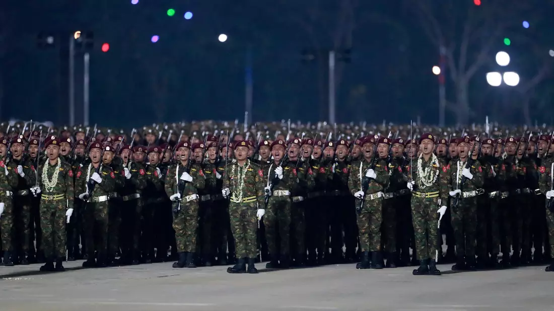 Das Militär in Myanmar verbreitet seit Jahren Angst und Schrecken. (Archivbild) - Bild: Uncredited/AP/dpa