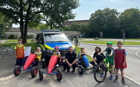 POL-HL: LĂŒbeck/Ostholstein Ferien auch in der Jugendverkehrsschule - aber mit Programm - Foto: presseportal.de POL-HL: LĂŒbeck/Ostholstein Ferien auch in der Jugendverkehrsschule - aber mit Programm - Foto: presseportal.de