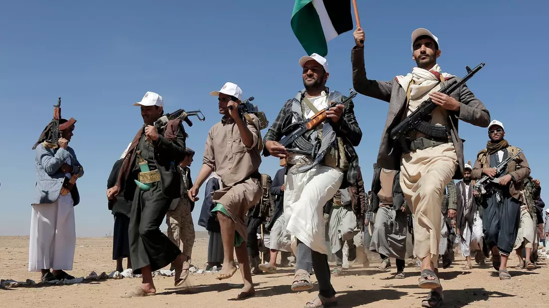 Mitarbeiter der Vereinten Nationen und von Hilfsorganisationen werden ohne Kontakt zur Außenwelt festgehalten - Bild: Uncredited/AP/dpa