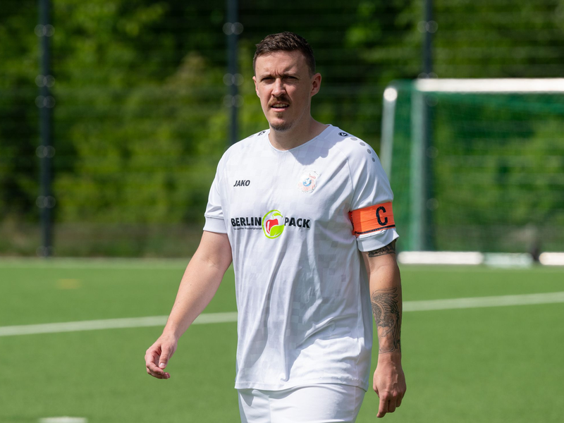 Früher Nationalmannschaft, nun «Big Brother»-Container: Max Kruse - Foto: Soeren Stache/dpa