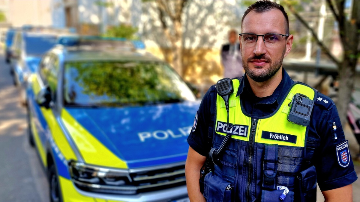 Thüringen stattet die Polizei mit Bodycams von Motorola Solutions aus / Landesweiter Einsatz der VB400 Bodycams für mehr Sicherheit und Transparenz im Einsatz - Foto: presseportal.de