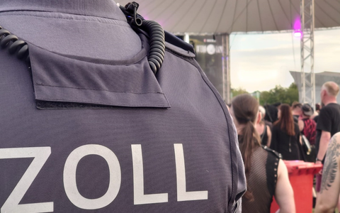 HZA-BS: Zoll ist beim M'era Luna Festival präsent - Foto: presseportal.de