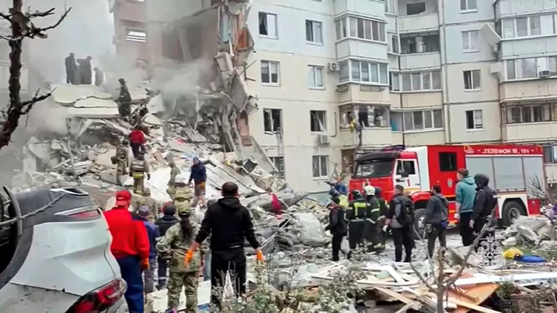 Die russische Grenzregion Belgorod war in der Vergangenheit immer wieder Ziel ukrainischer Angriffe, mit denen sich Kiew gegen Moskaus Angriffskrieg zur Wehr setzt. (Archivbild) - Bild: Uncredited/Russian Emergency Ministry Press Service/AP/dpa