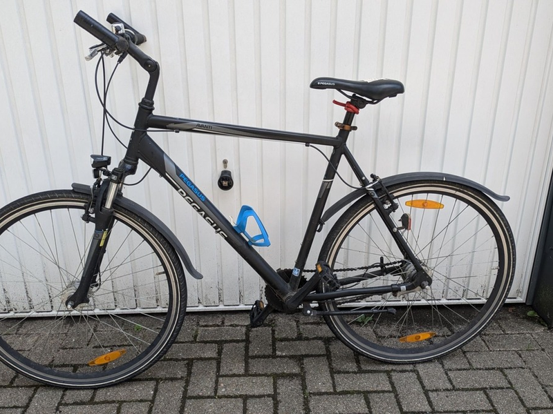 POL-STD: Gemeindehaus Düdenbüttel aufgebrochen, Fahrrad in Buxtehude sichergestellt - Polizei sucht Eigentümer - Foto: presseportal.de