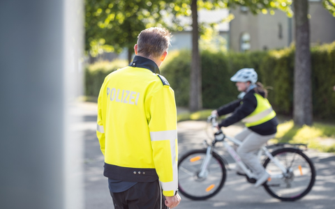 POL-RE: Kreis Recklinghausen/Bottrop: Sicherer Schulstart - Polizei appelliert an Eltern, den Schulweg mit Kindern zu üben - Foto: presseportal.de