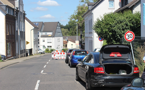 POL-RBK: Bergisch Gladbach - Zeugen nach Verkehrsunfallflucht gesucht - Foto: presseportal.de