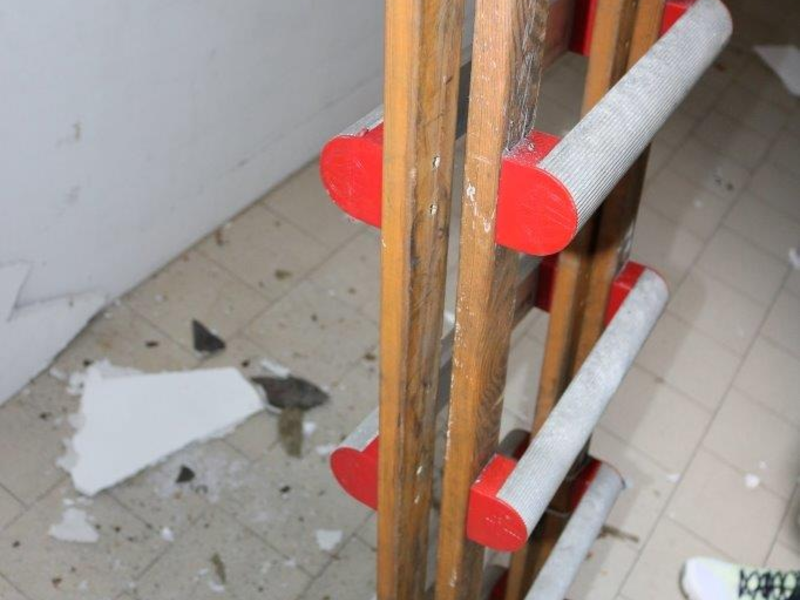 POL-OG: Kehl, Goldscheuer - Aufbruch von Geldausgabeautomat gescheitert, Hinweise erbeten - Nachtragsmeldung- - Foto: presseportal.de