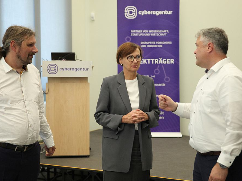Christian Hummert, Bettina Stark-Watzinger und Daniel Mayer am 14.08.2024 - Foto: über dts Nachrichtenagentur