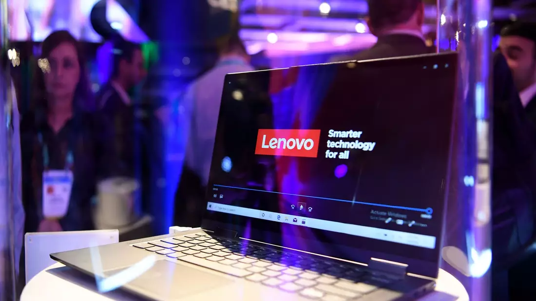Lenovo setzt darauf, dass der Austausch der zu Corona-Zeiten gekauften Notebooks durch neuere Geräte allmählich näher rückt. (Archivbild) - Bild: Wu Xiaoling/XinHua/dpa