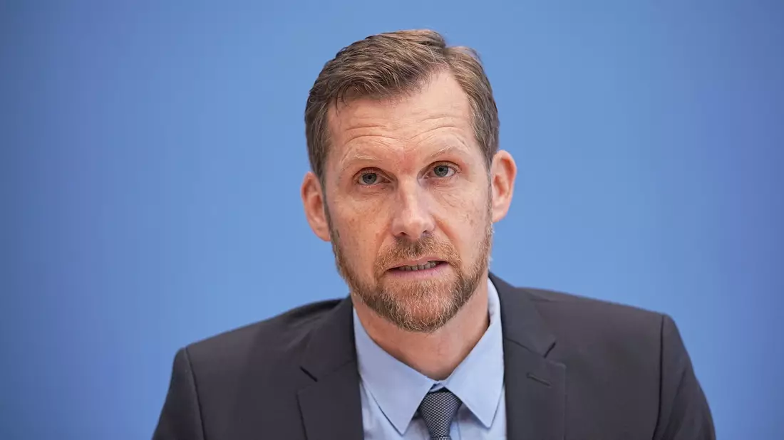 Der Infektiologe Leif Erik Sander sieht Deutschland gut gewappnet. (Archivbild) - Bild: Michael Kappeler/dpa