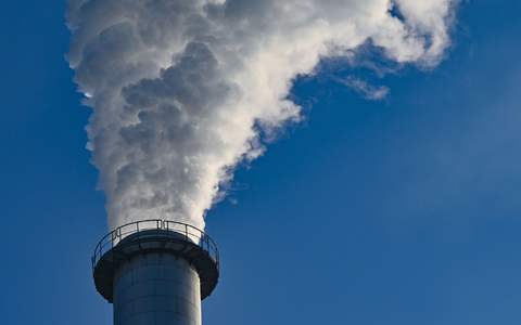 Größter Emittent von Treibhausgasen war 2023 der Baustoffkonzern Heidelberg Materials, gefolgt vom Energieunternehmen RWE und dem Chemiekonzern BASF. (Symbolbild) - Foto: Patrick Pleul/dpa