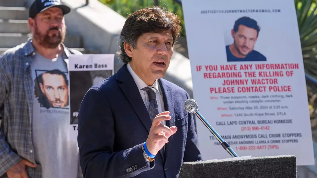 Johnny Wactor wurde Nachts in Los Angels auf der Straße erschossen - Bild: Damian Dovarganes/AP/dpa