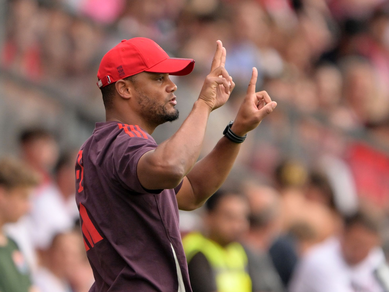 Bayern-Coach Kompany steht vor seinem ersten Pflichtspiel. - Foto: Peter Kneffel/dpa