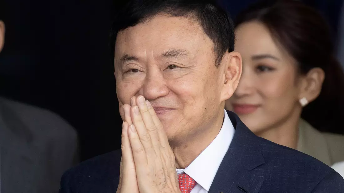 Der Milliardär Thaksin Shinawatra, Vater der neuen Regierungschefin, gilt als einflussreicher Strippenzieher. (Archivbild) - Bild: Sakchai Lalit/AP/dpa