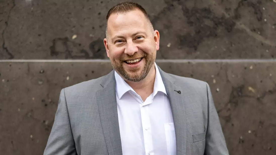 Unabhängig vom regionalen Energieversorger - Björn Erhard verrät, warum eine Genossenschaft die Lösung sein kann - Bild: presseportal.de