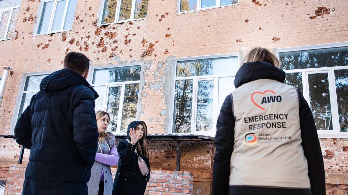 Gaza: Der tödlichste Ort für Helfer:innen weltweit / Trauriger Rekord zum Welttag der humanitären Hilfe: 280 Menschen starben 2023 im Einsatz für andere - Foto: presseportal.de