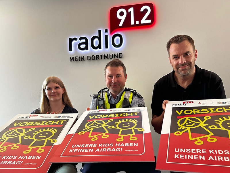 POL-DO: Plakativ Unfälle verhindern - helfen Sie mit! - Foto: presseportal.de