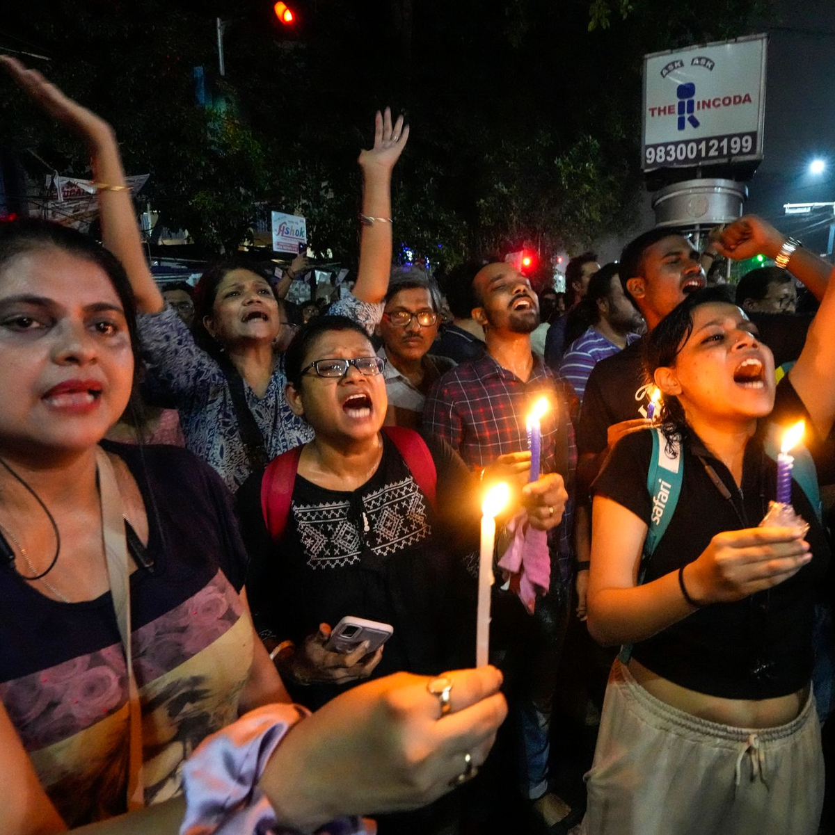Auch in der Nacht wurde schon protestiert. - Foto: Bikas Das/AP