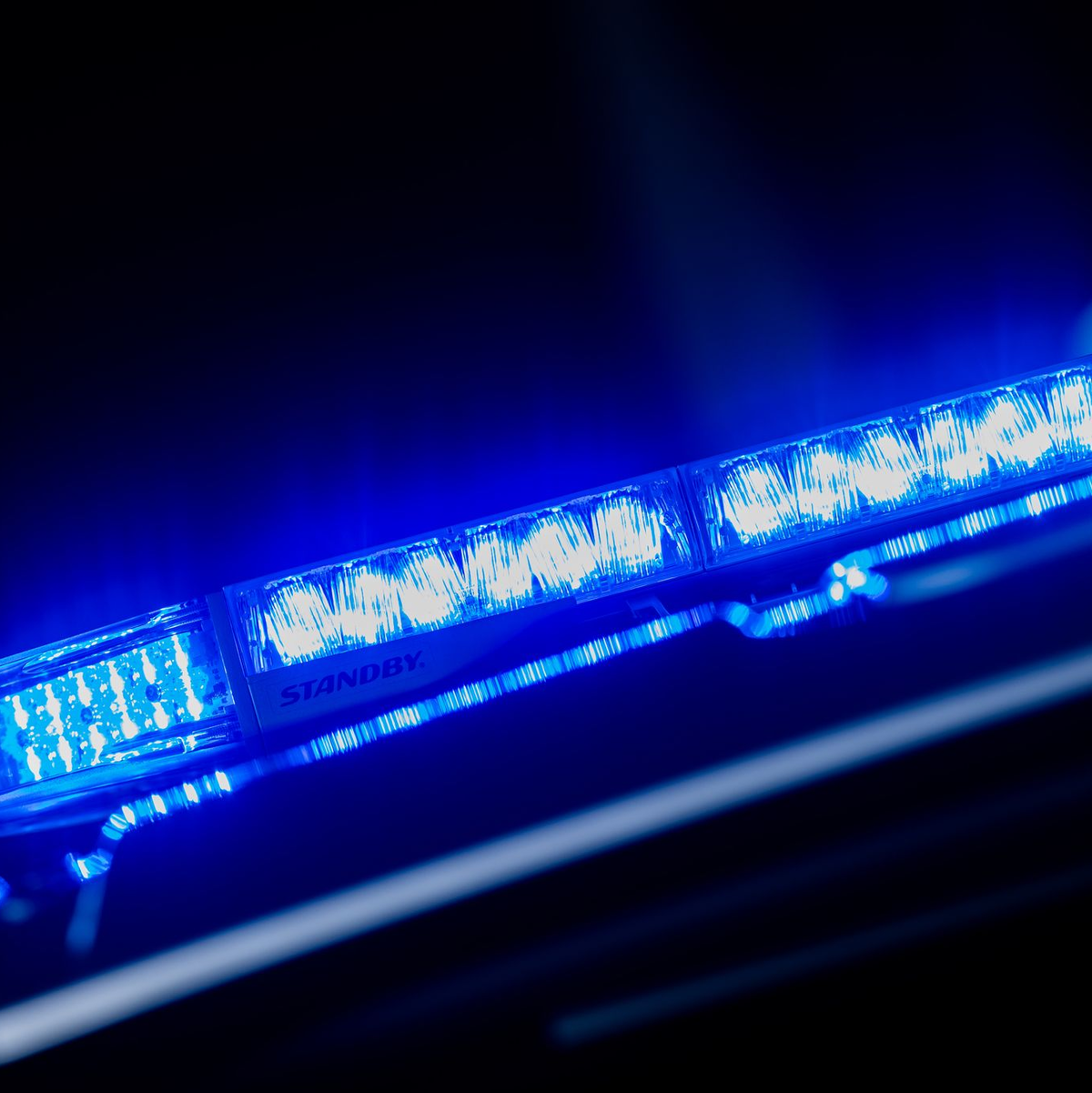 Mit lebensgefährlich hohem Alkoholpegel raste der Fahrer über die Autobahn. (Archivbild) - Foto: Rolf Vennenbernd/dpa