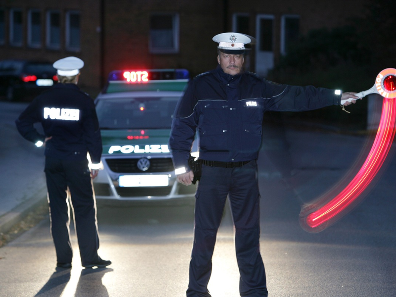 POL-ME: Im Grünstreifen gelandet - Ratingen - 2408067 - Foto: presseportal.de