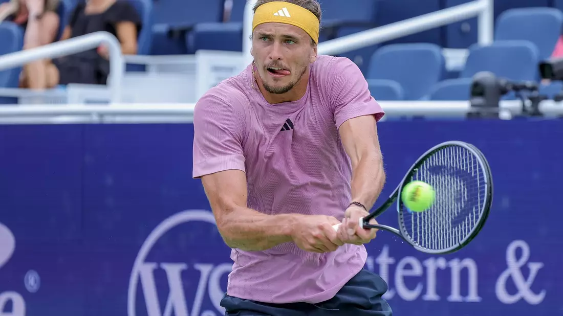 Alexander Zverev trifft im Halbfinale in Cincinnati auf Jannik Sinner. - Bild: Scott Stuart/ZUMA Press Wire/dpa