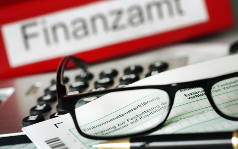 Steuergewerkschaft sieht in Bargeldgeschäften riesiges Betrugspotenzial - Foto: Oliver Berg/dpa