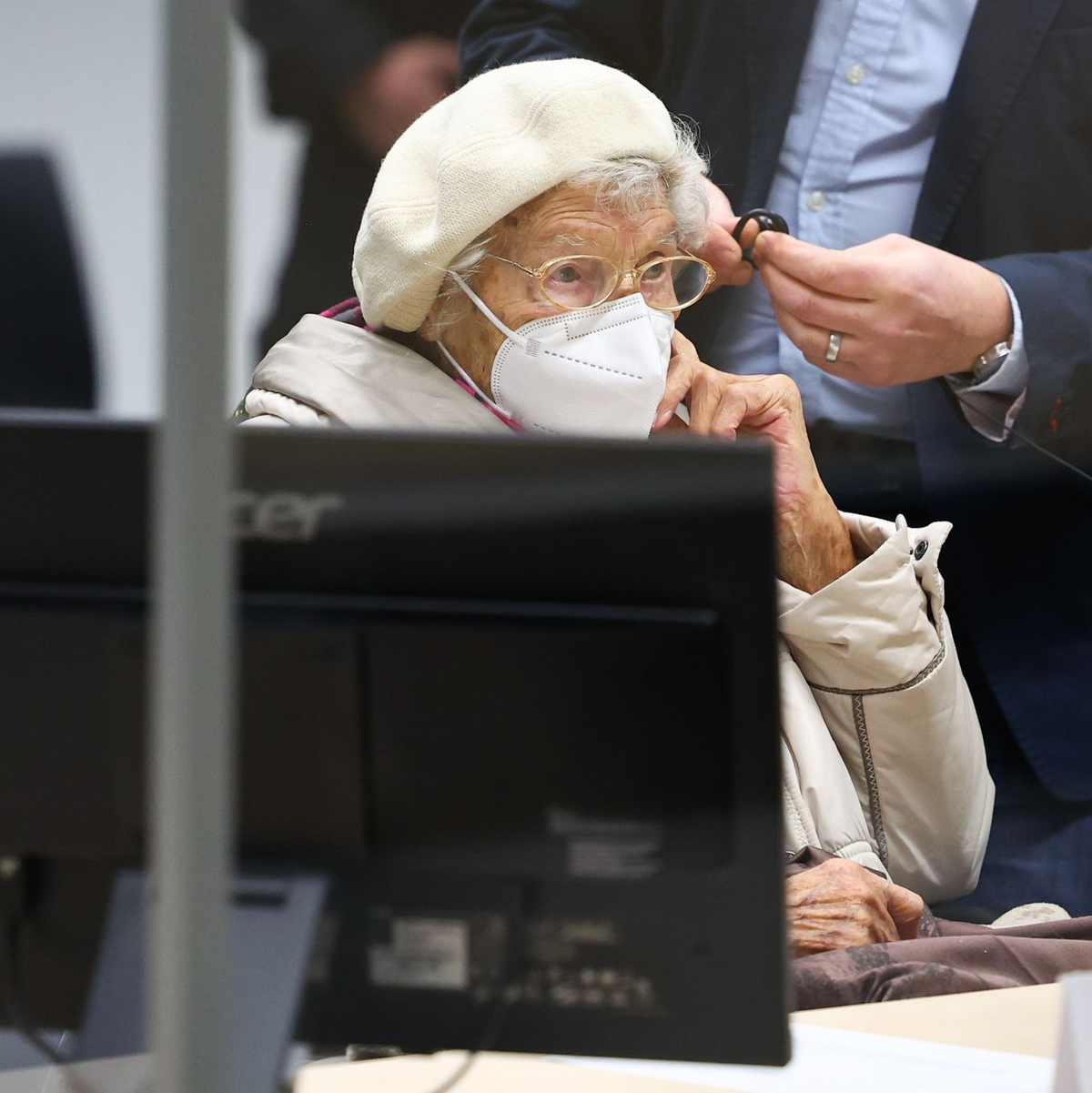Der BGH hat die Verurteilung einer früheren KZ-Sekretärin wegen Beihilfe zum Massenmord bestätigt. (Foto:Archiv) - Foto: Christian Charisius/dpa
