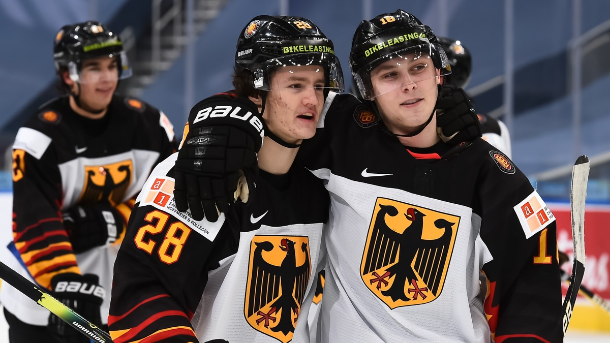 Starke Partnerschaft für den Eishockey-Sport: Bikeleasing-Service weitet Engagement beim Deutschen Eishockey-Bund aus - Foto: presseportal.de