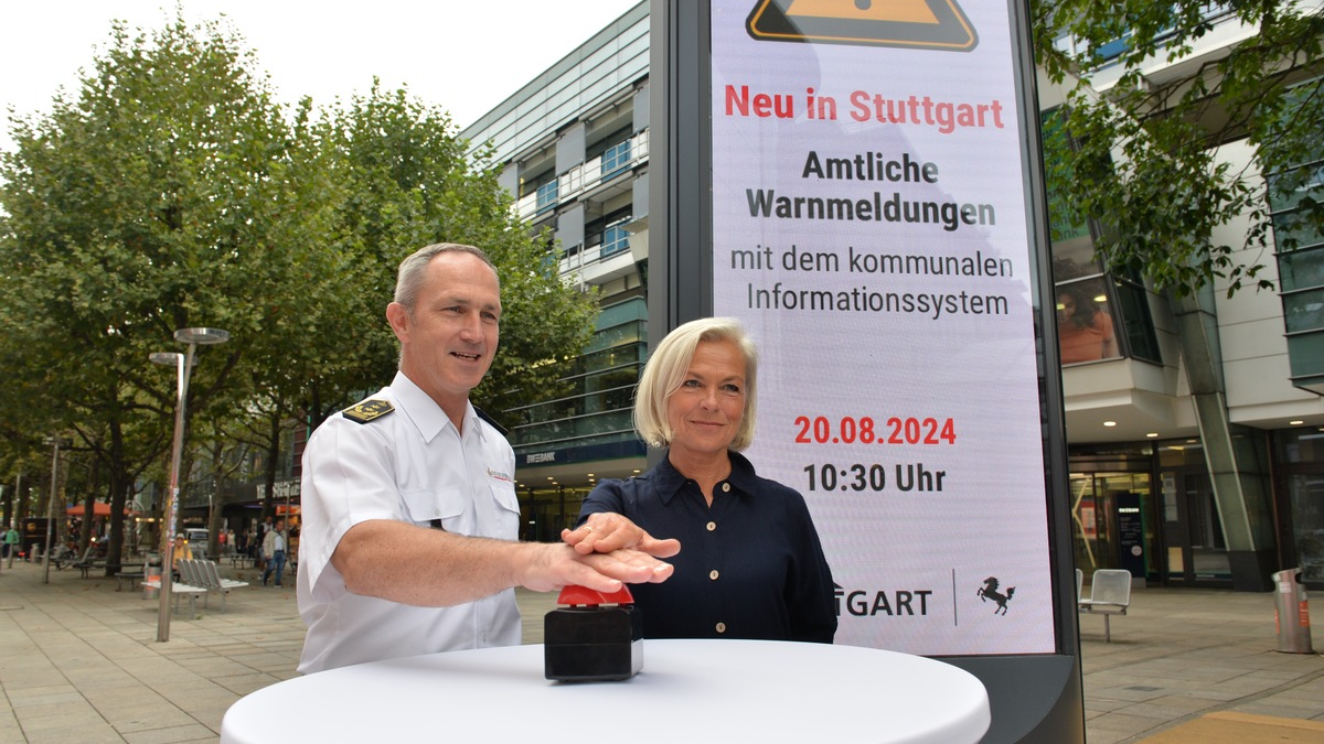 FW Stuttgart: Digitale Stadtinformationsanlagen in Stuttgart können ab sofort abgestufte Warnmeldungen anzeigen - Foto: presseportal.de