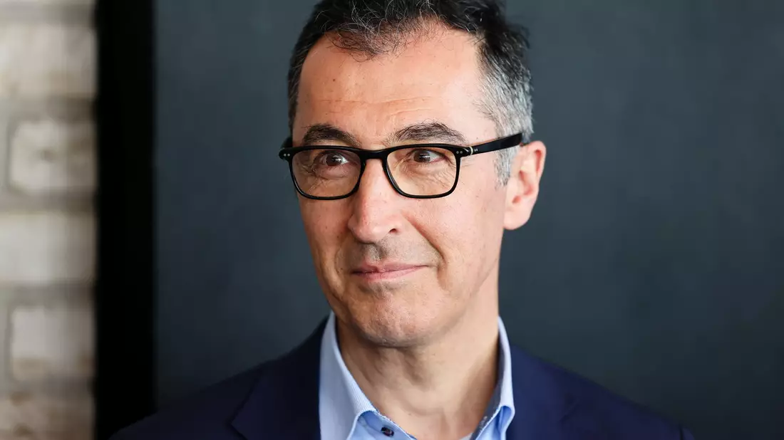 Özedemir ist mit einer Juristin aus Kanada liiert. (Foto Archiv) - Bild: Frank Molter/dpa