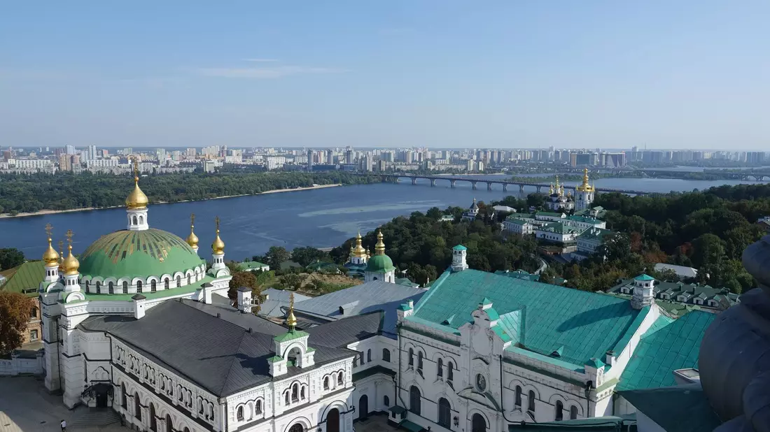 Um die Hoheit über die großen Klöster in der Ukraine wird seit Jahren gerungen. - Bild: Friedemann Kohler/dpa