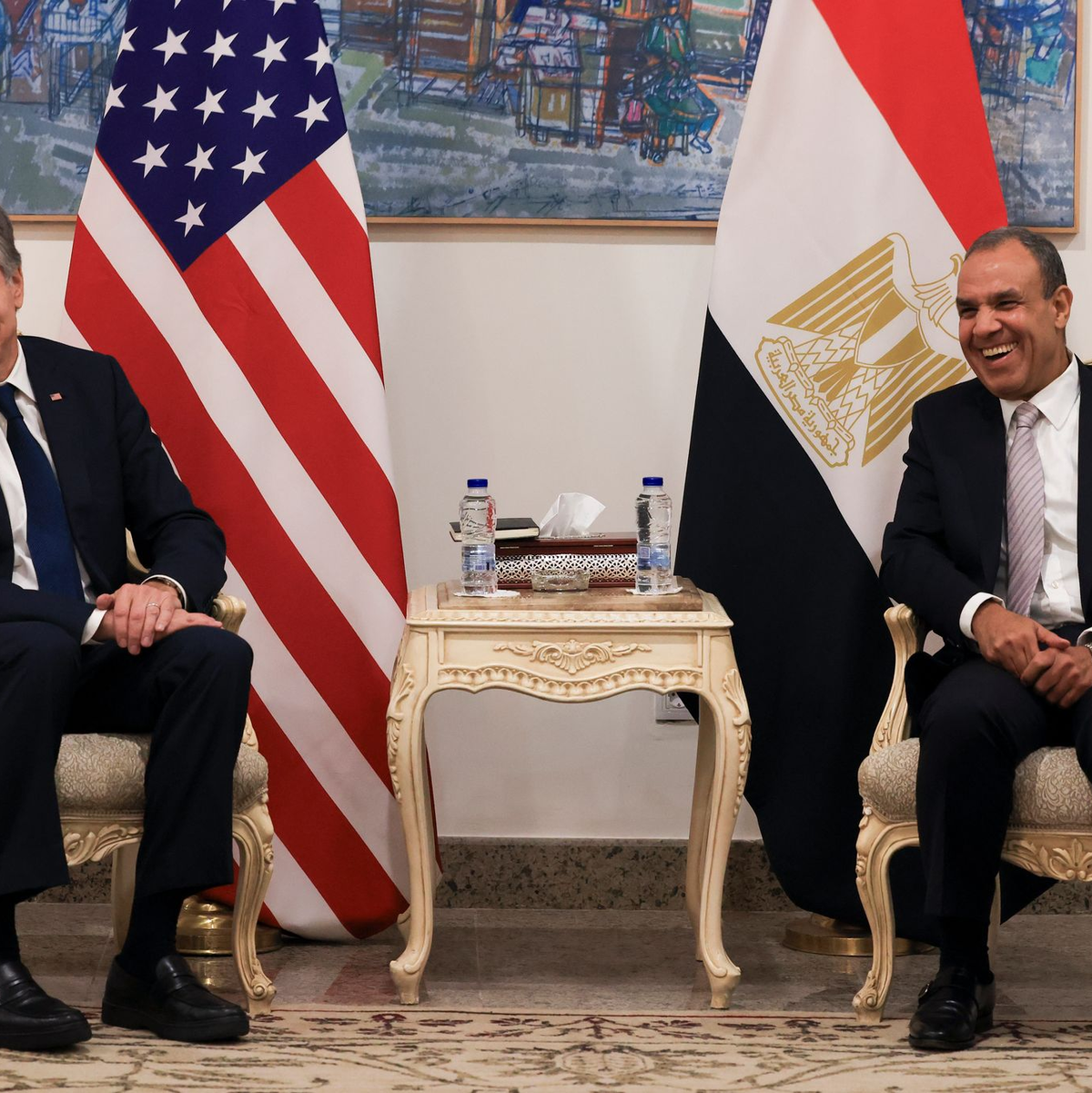 Blinken mit dem ägyptischen Präsidenten. - Foto: Kevin Mohatt/Pool Reuters/AP/dpa