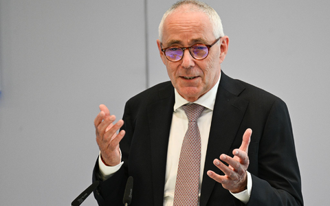 Der DIHK-Präsident Peter Adrian beklagt schlechte Bedingungen für Unternehmensgründerinnen und -gründer in Deutschland. - Foto: Sebastian Gollnow/dpa