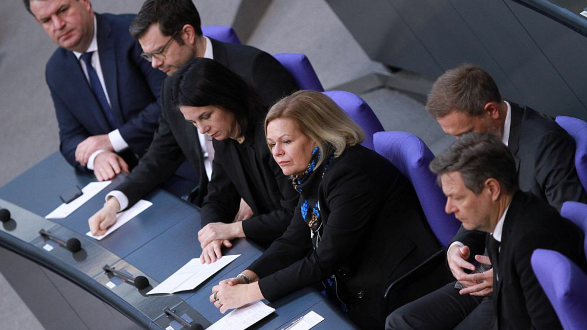 Minister im Bundestag (Archiv) - Foto: über dts Nachrichtenagentur