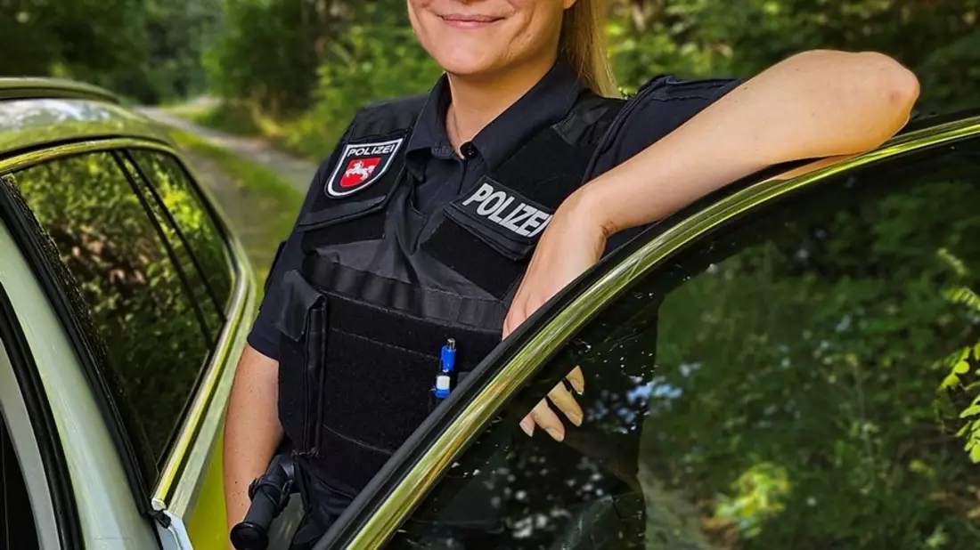 POL-NOM: Bürgergespräch der Polizei - Neue Kontaktbeamtin bietet den kurzen Draht zur Polizei an - Bild: presseportal.de