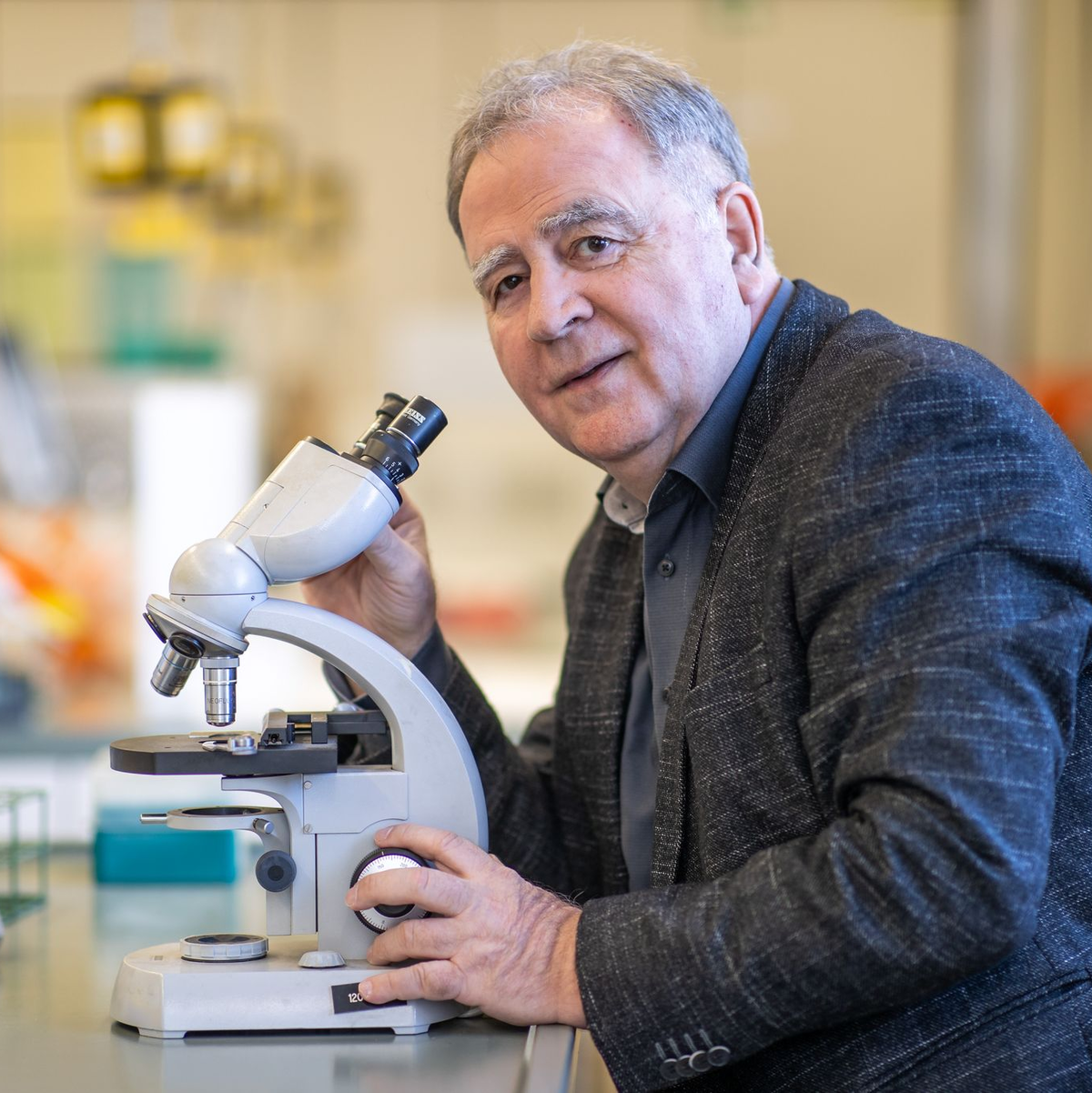 Für den Doping-Experten Fritz Sörgel stinkt der Freispruch von Jannik Sinner zum Himmel. - Foto: Daniel Karmann/dpa