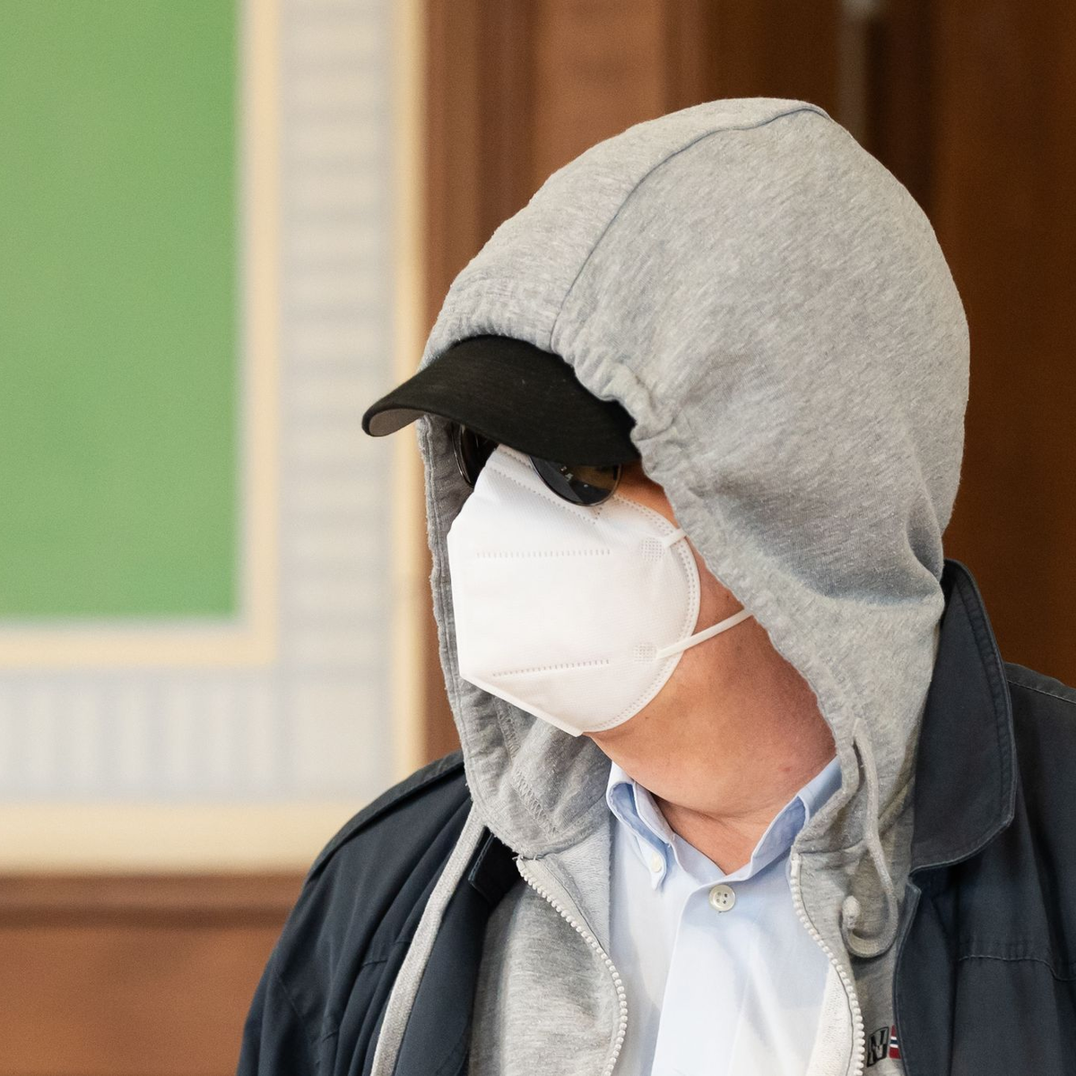 Vor Gericht zeigte sich der Angeklagte geständig. - Foto: Silas Stein/dpa