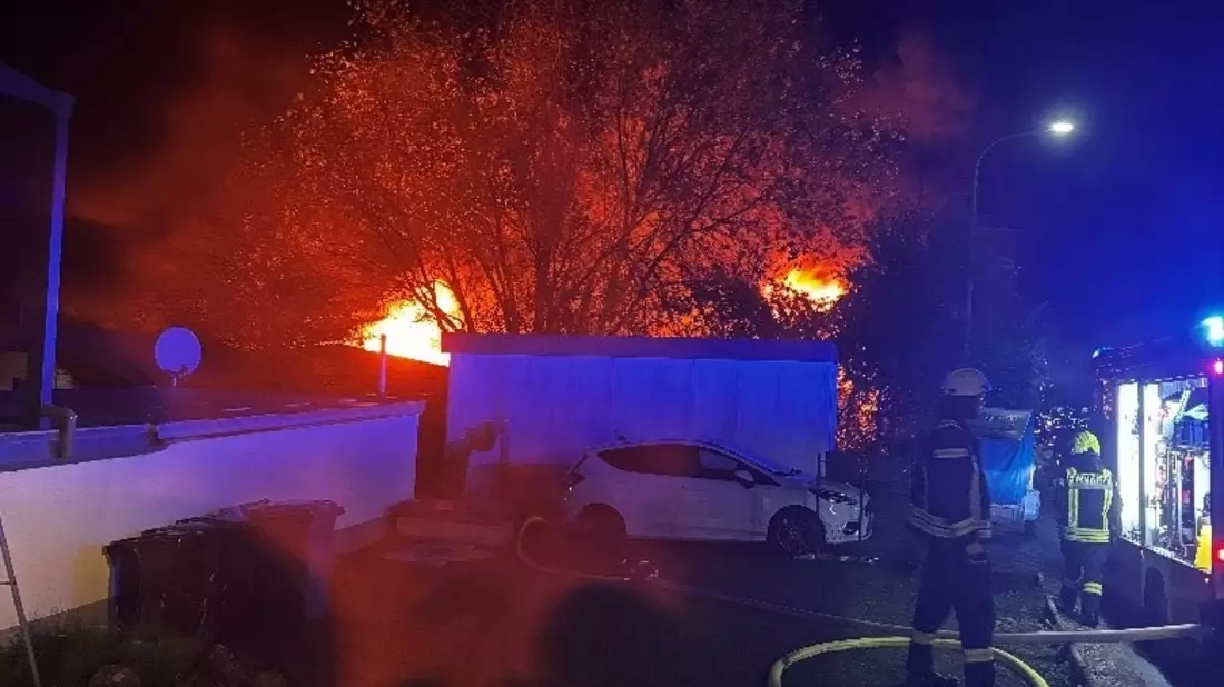 POL-PDPS: Brand einer Lagerhalle - Bild: presseportal.de