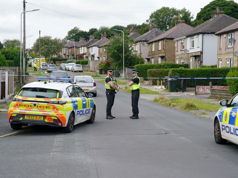 Ein schwer verletzter Mann steht unter Mordverdacht. - Foto: Peter Byrne/PA Wire/dpa