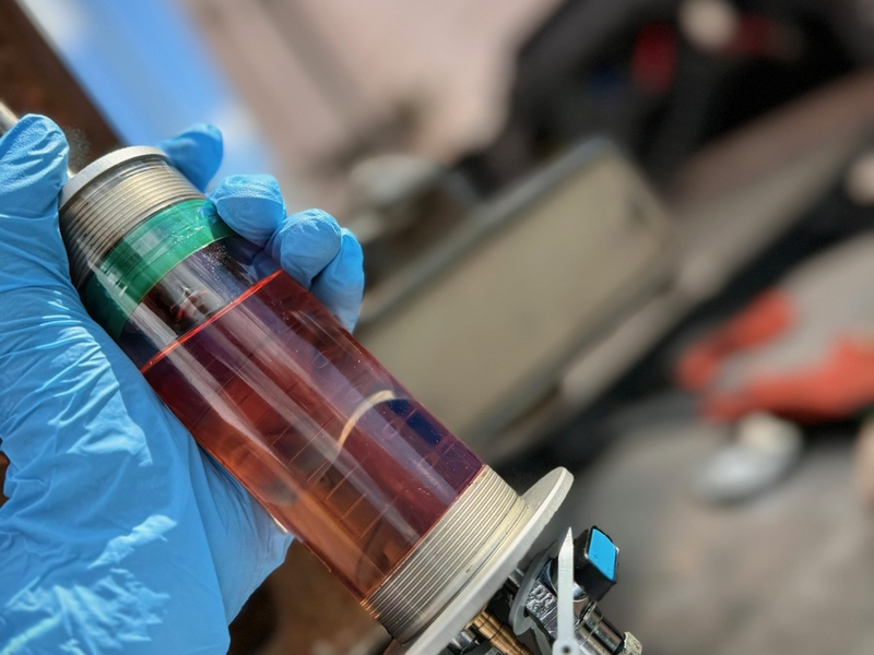 HZA-AC: Zollkontrolle: Alter Bekannter fährt wieder mit Heizöl Aachener Zoll entdeckt erneut Heizöl im Tank eines Lkw - Foto: presseportal.de