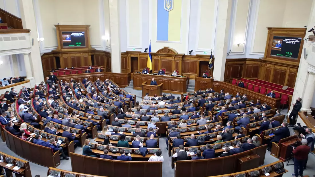 Das ukrainische Parlament hat einer Verlängerung von Kriegsrecht und Mobilmachung um weitere 90 Tage zugestimmt. (Archivbild) - Bild: -/Ukrinform/dpa